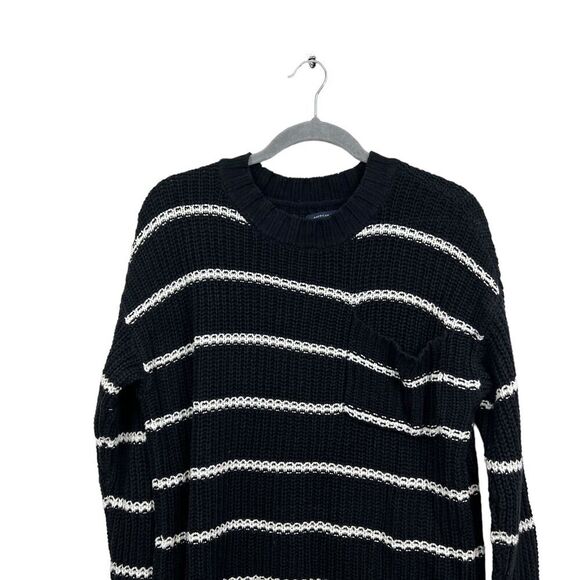 American Eagle Sweater Stretch Stripe Black White Crew Neck‎ Pocket Women Size S - Picture 2 of 5